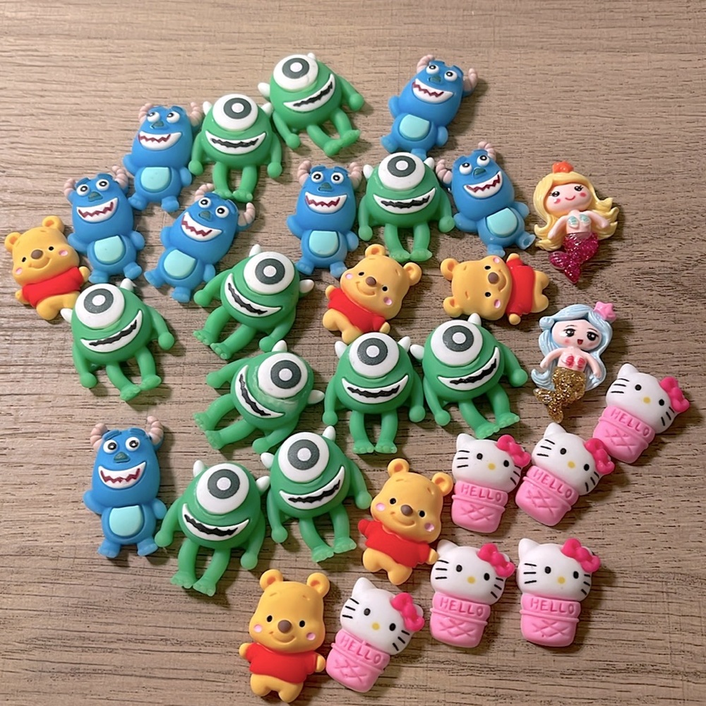 Mini mixed flackback charms